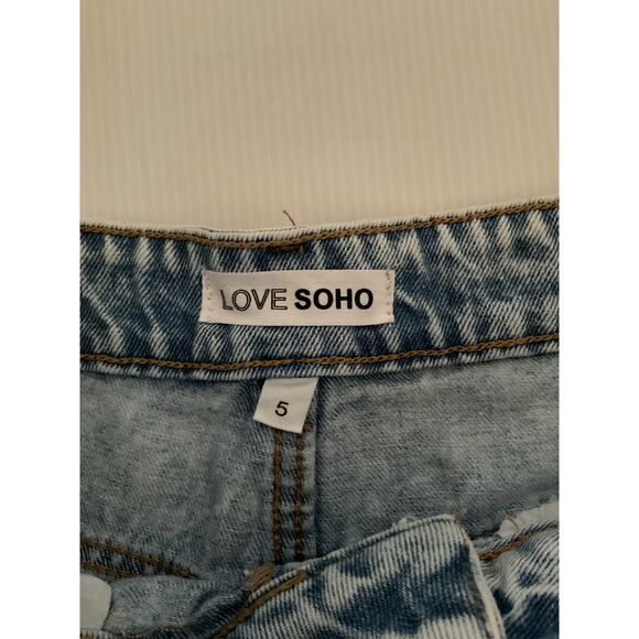 Love Soho Denim Women’s Baggy Bermuda Shorts Size 5 Low Rise Distressed Raw Hem - Picture 7 of 9